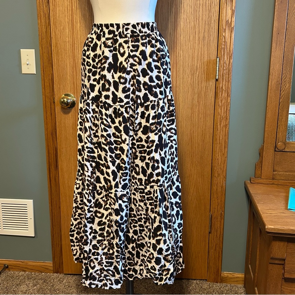 Les Amis Skirt Woman’s Size Large New With Tags MIDI Tiered Resort Travel BOHO